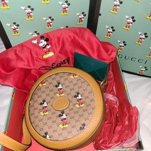 Disney x Gucci Round Leather Shoulder Bag